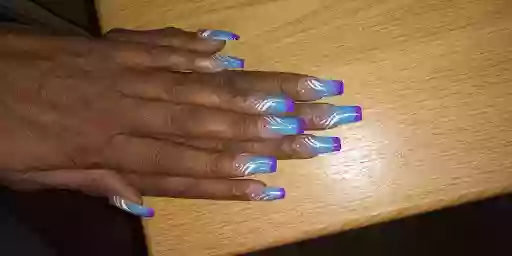 Modern Hair & Nails