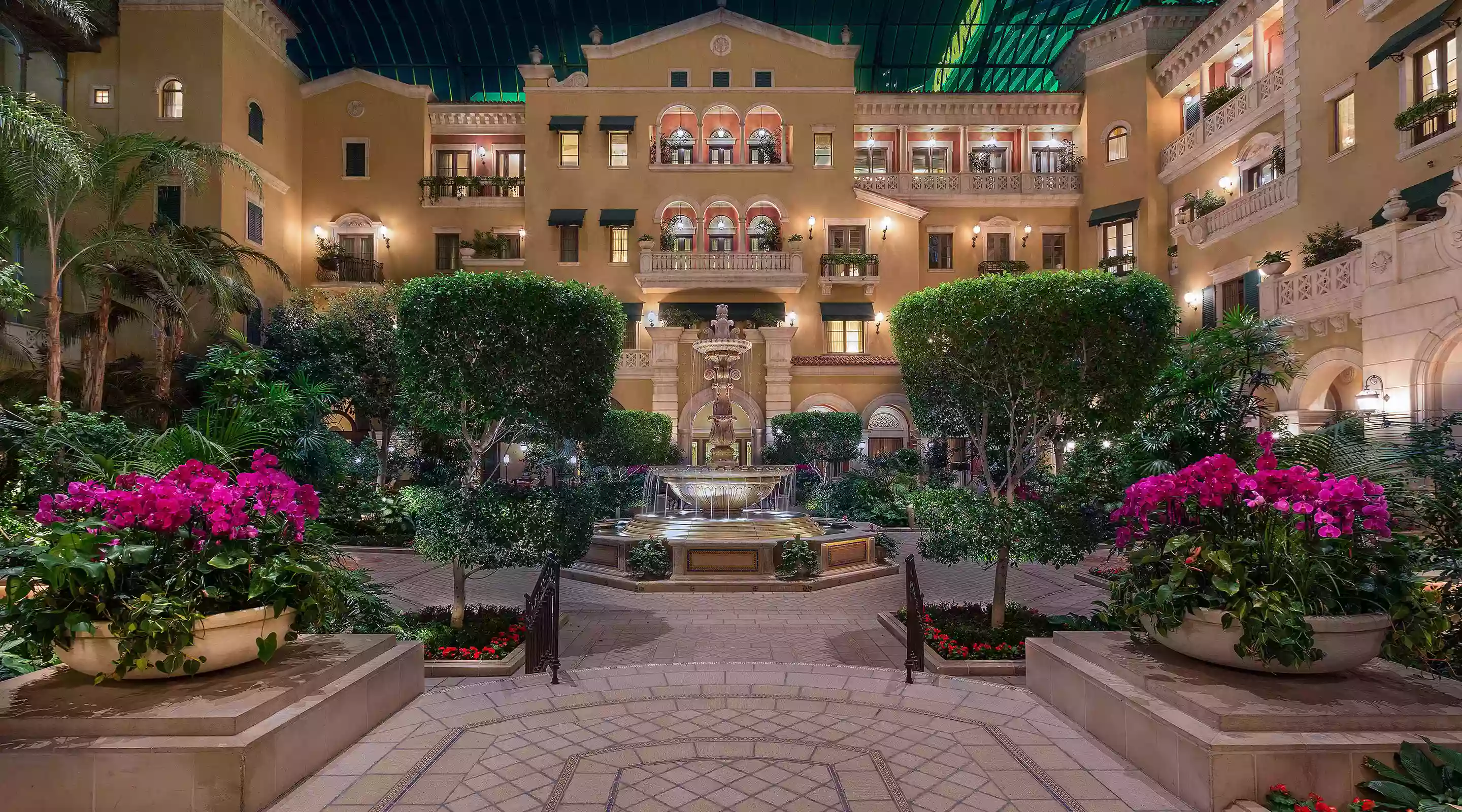 The Mansion at MGM