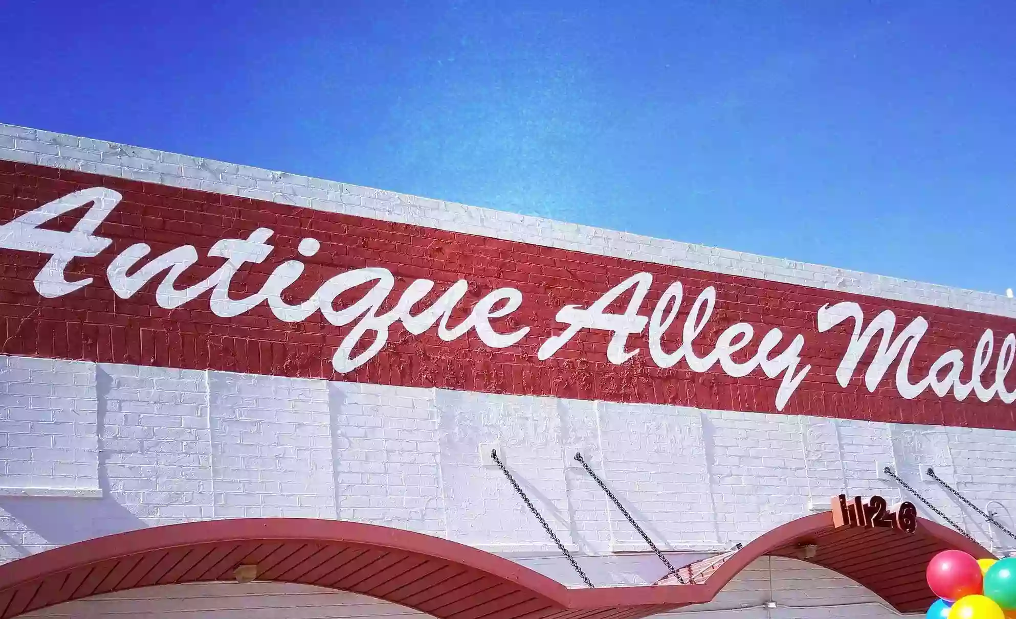 Antique Alley Mall