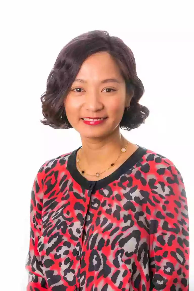 Dr. Quynh Bui - Pediatric Dentist