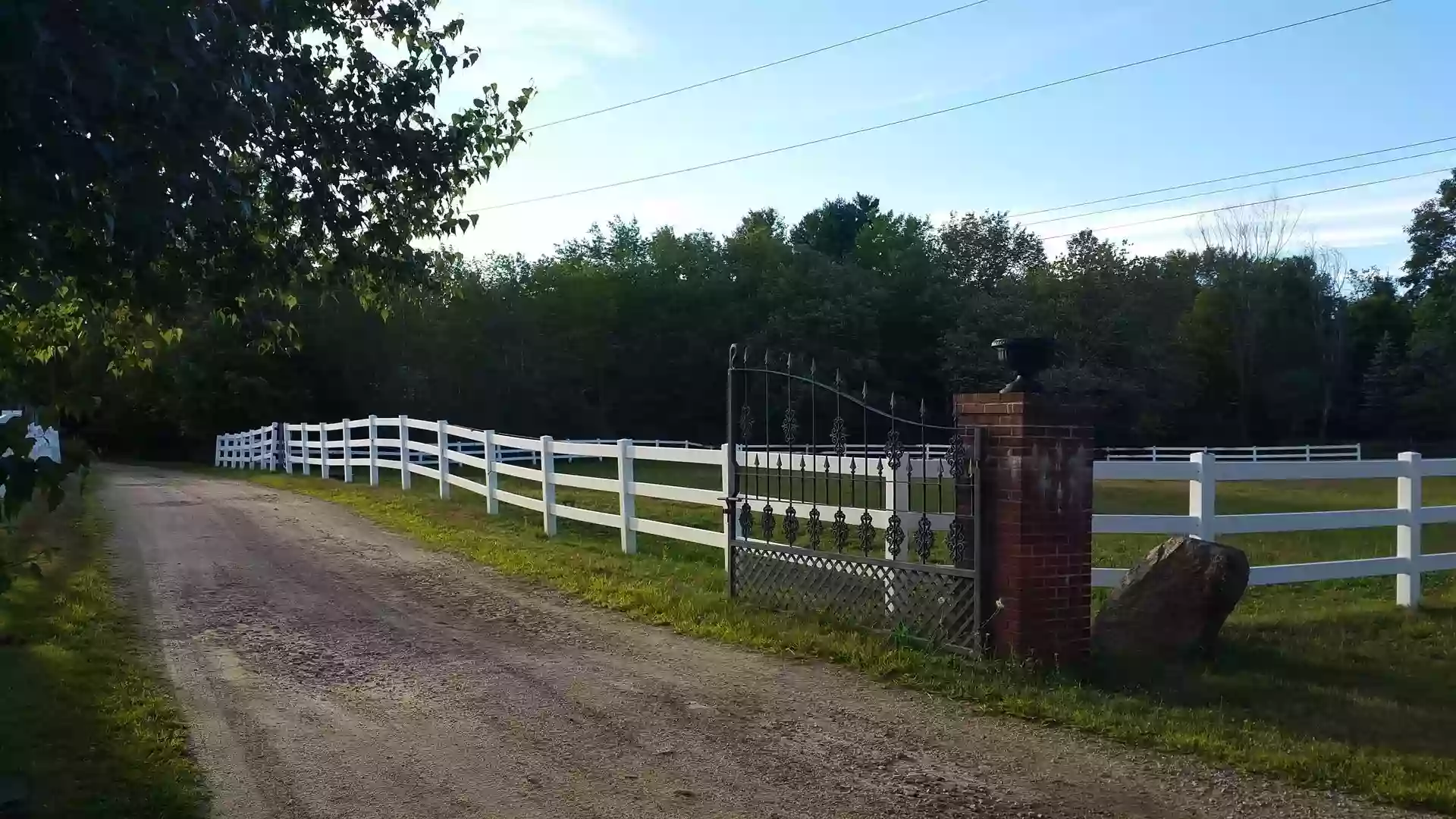 Wolf Creek Stables