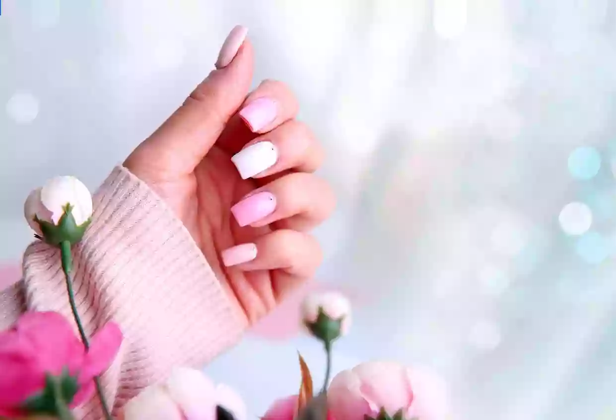 Pamper Me 2 Nails & Spa