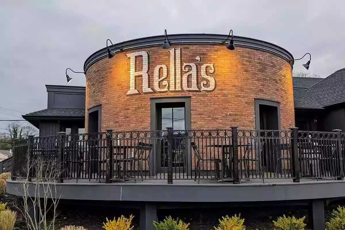 Rella's Italian Tavern