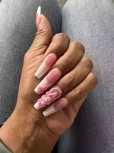 Super Nails