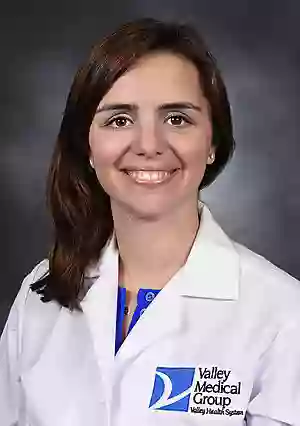 Dr. Cristina Maniu