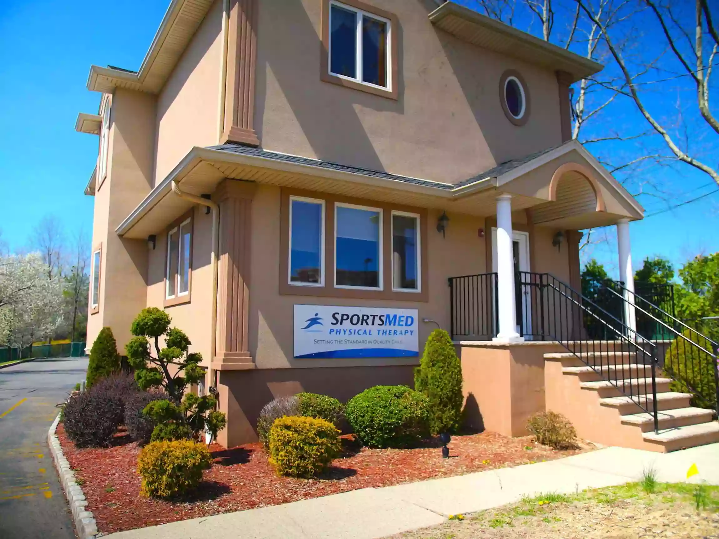 SportsMed Physical Therapy - Paramus NJ