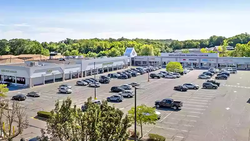 Midland Park Shopping Center