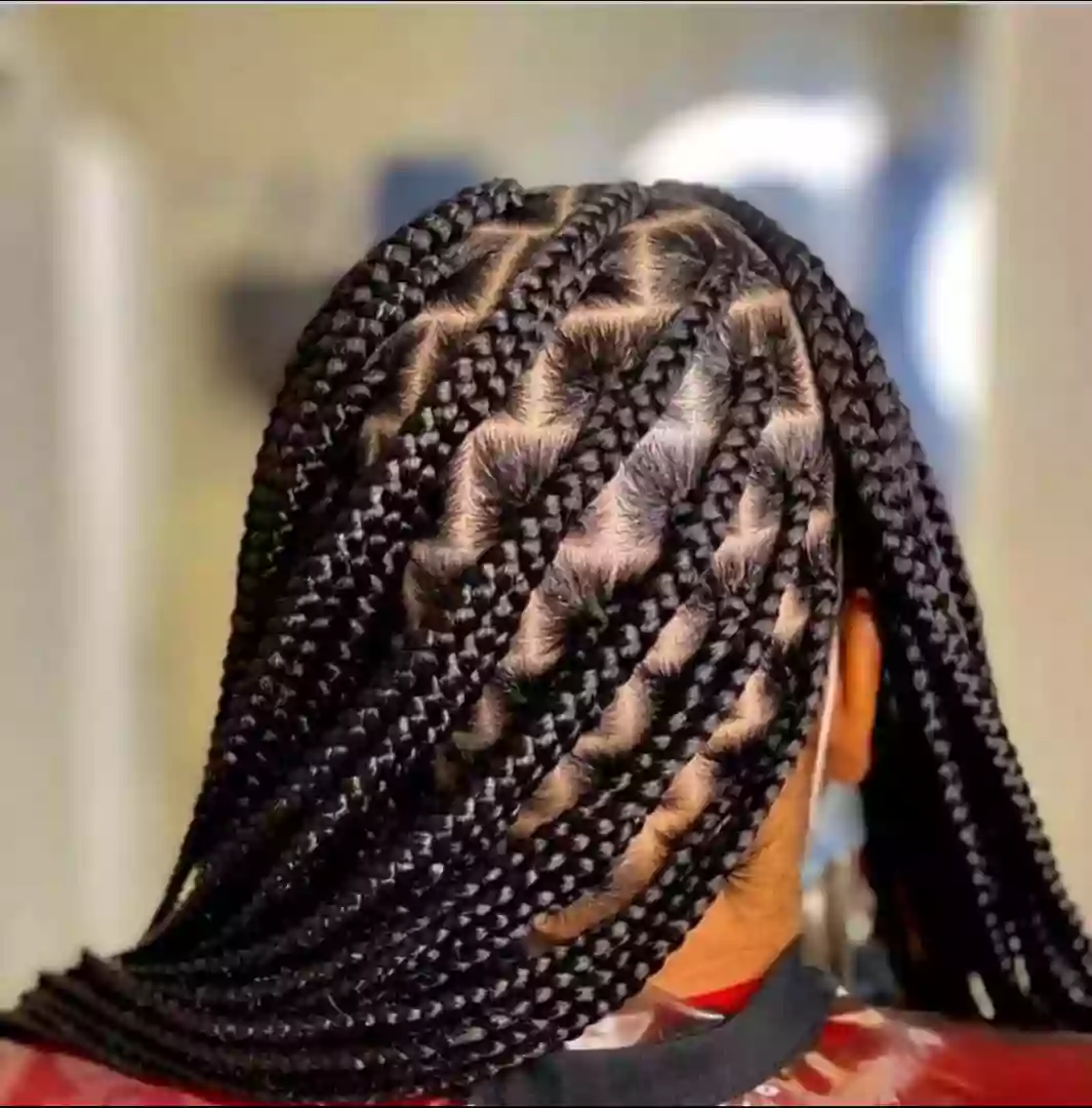 Helenposh Hair & Braiding Salon