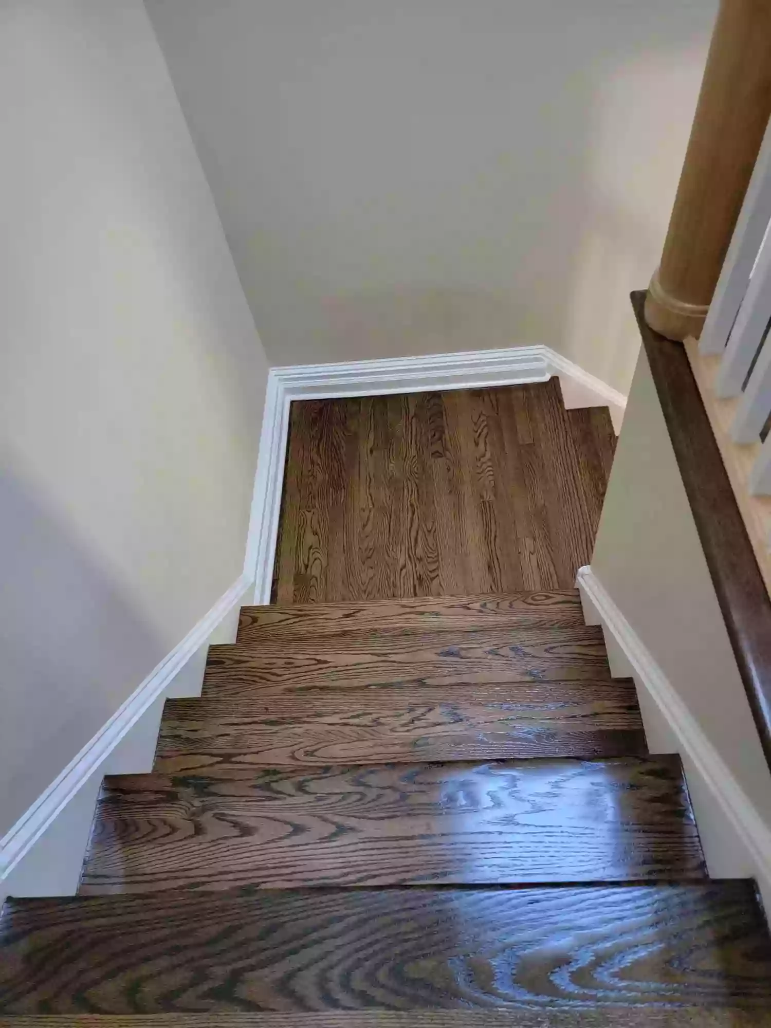 Duvan's Hardwood Floors, LLC