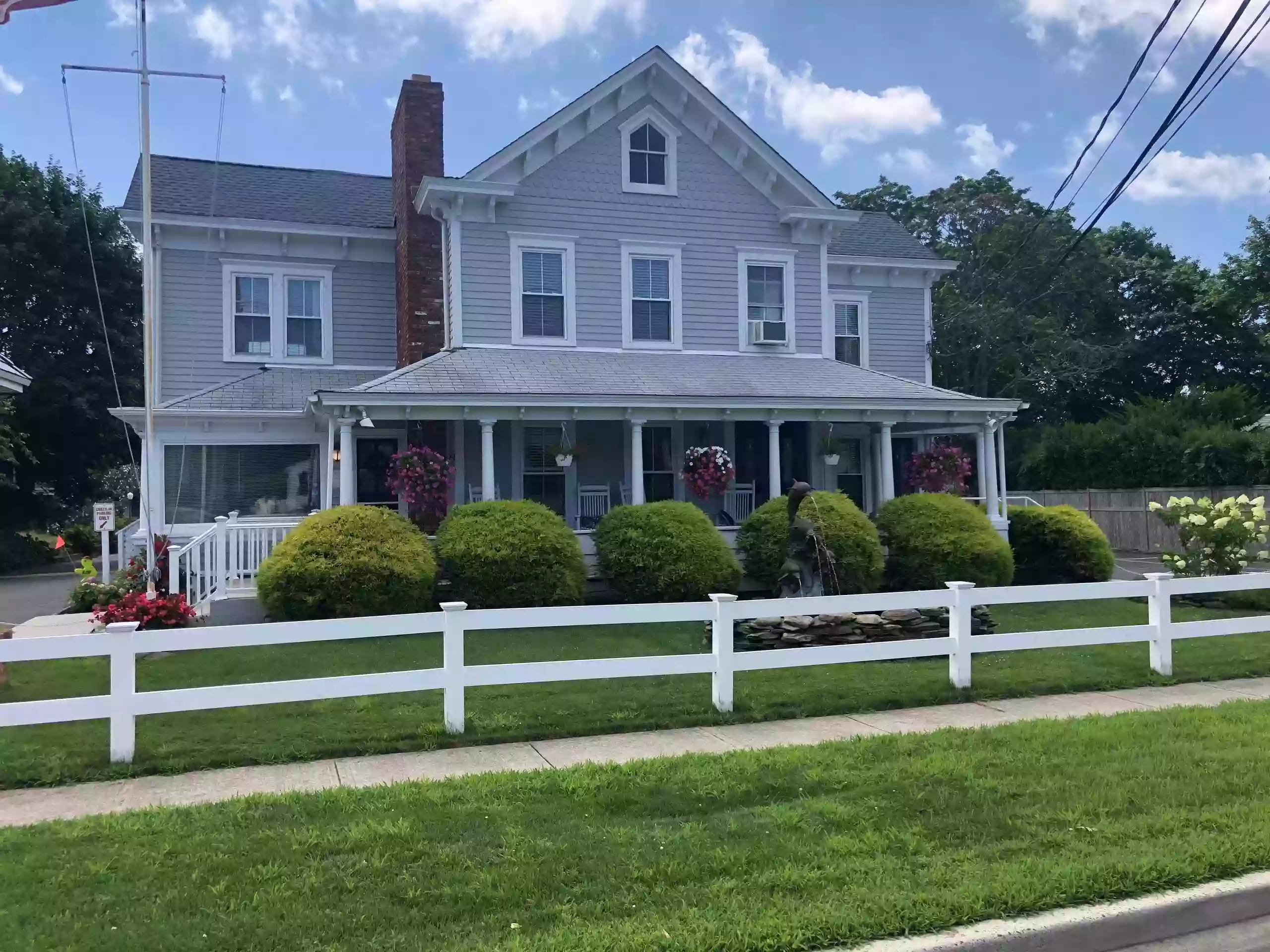 The Blue Inn at North Fork