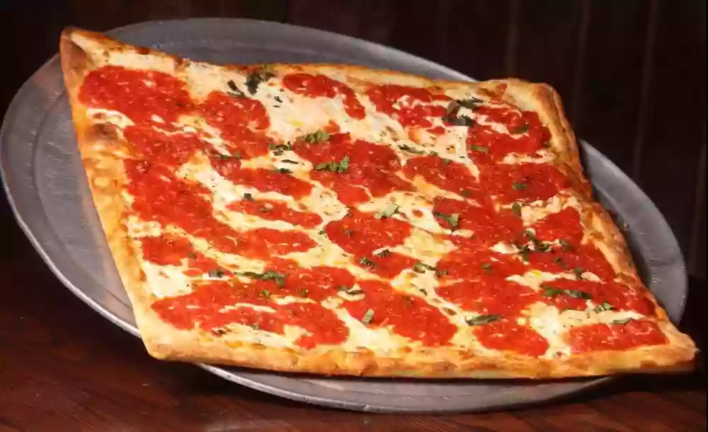 Amici Brick Oven Pizza - Staten Island, NY