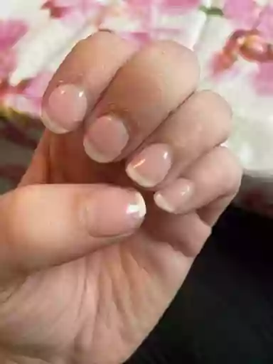 Mimi Nails