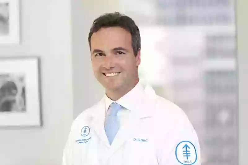 Robert Daly, MD, MBA - MSK Thoracic Oncologist