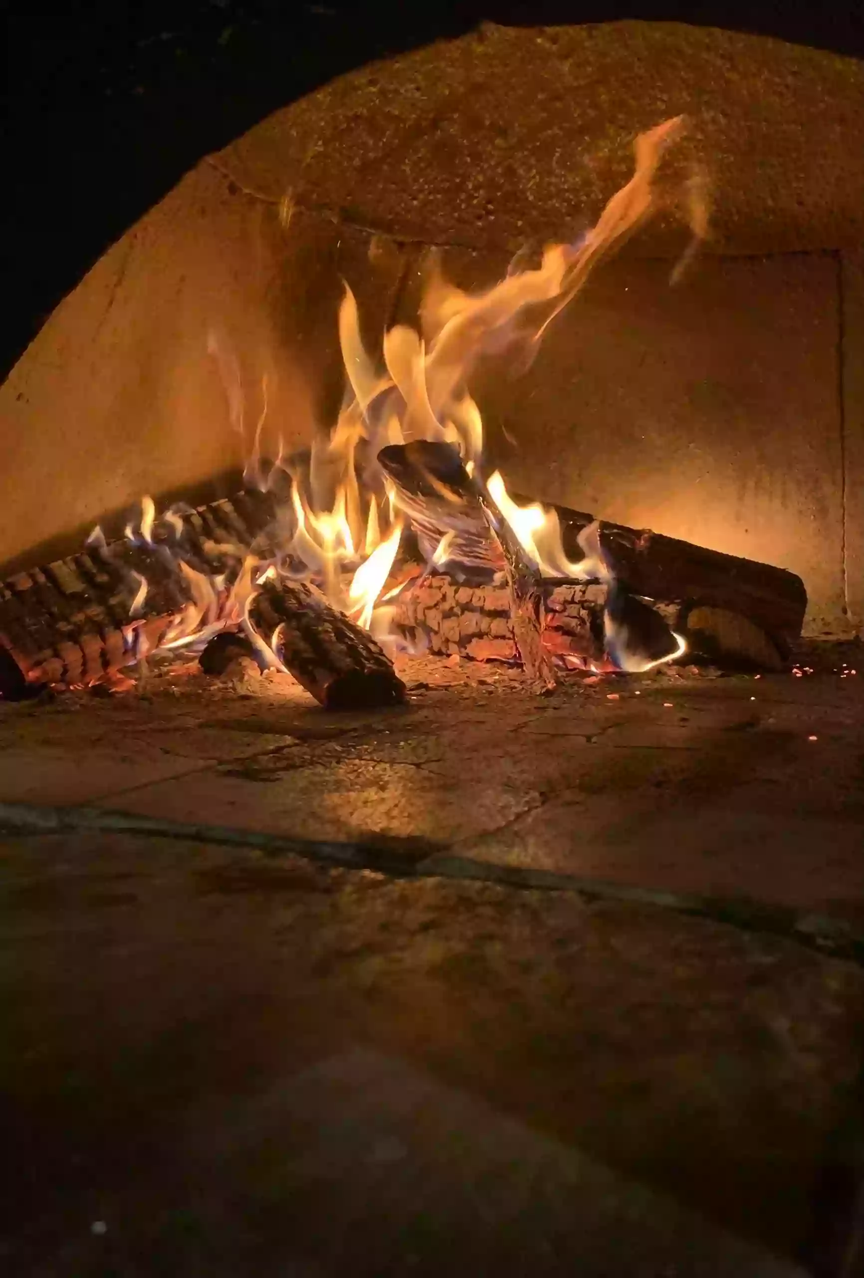 Cristo's Wood Fired Pizza & Pasta