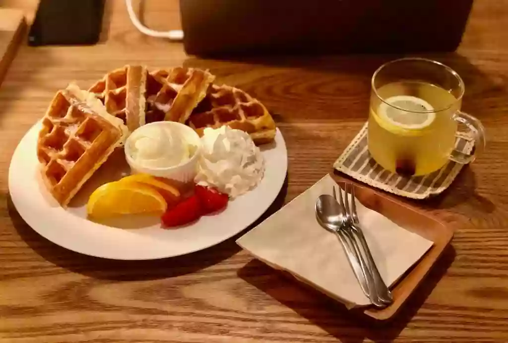 Waffle N Sip | Coffee and Waffle | Waffle Dog & Sandwich