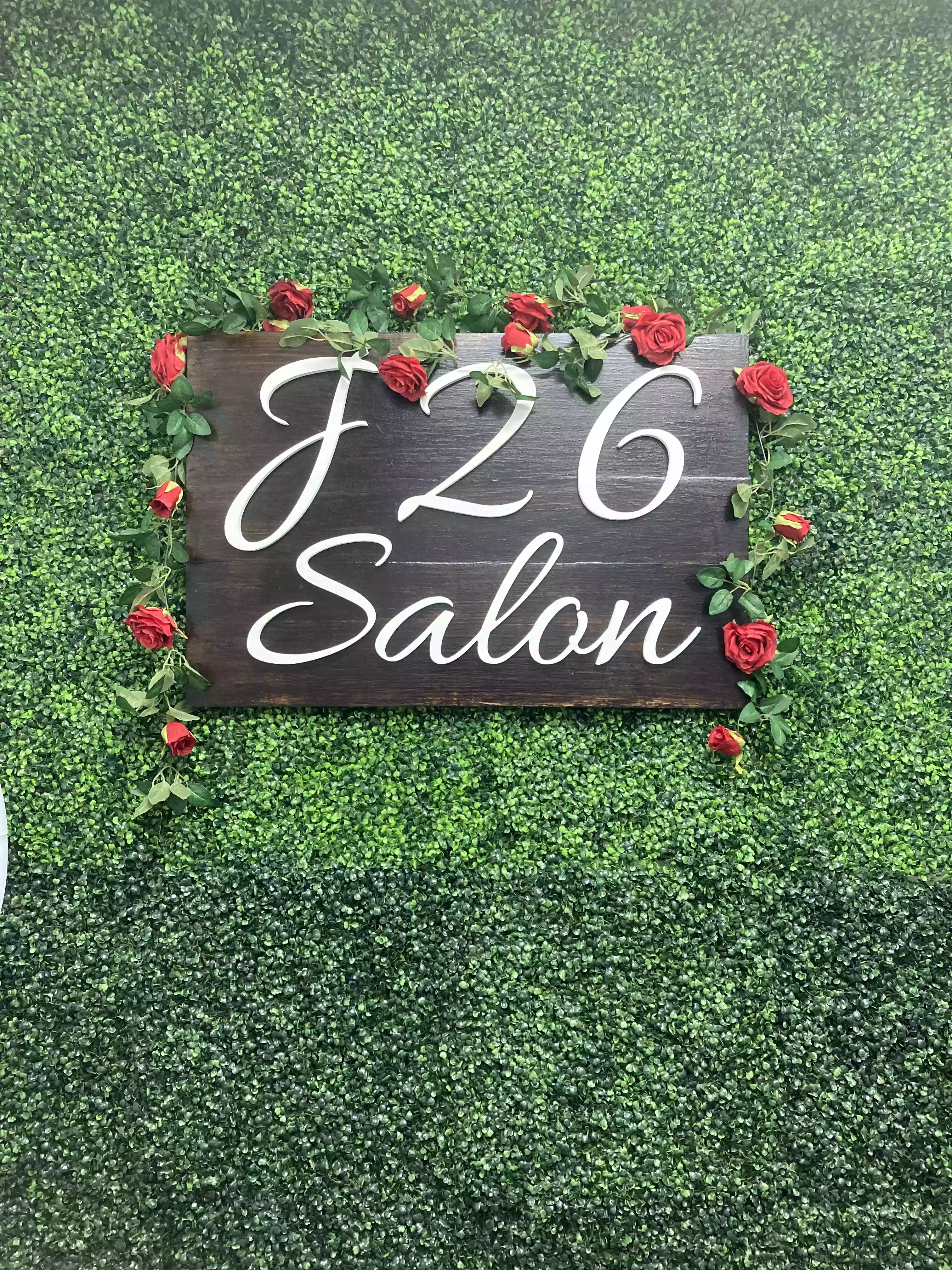 J26 Salon