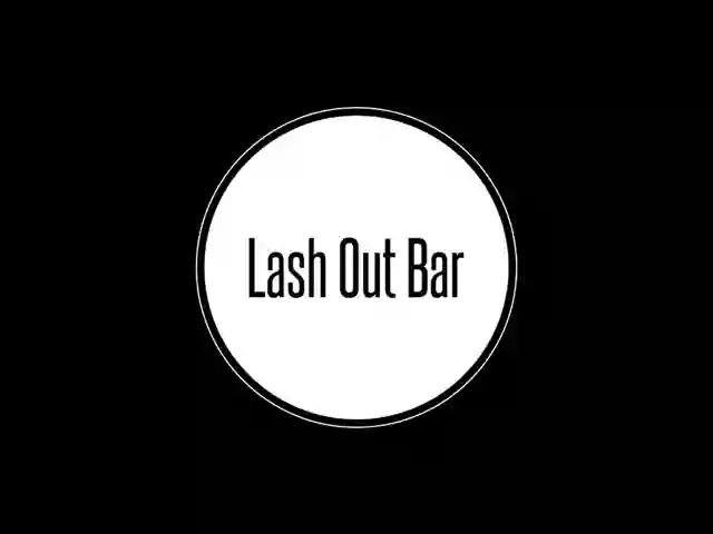 Lash Out Bar - Lash Bar in Astoria, Hybrid Eyelash Extensions, Classic Lashes, Mega Volume Eyelash, Lash Lift and Tint