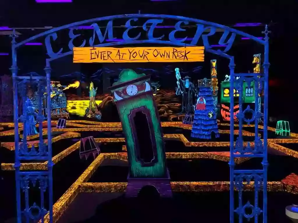 Monster Mini Golf Garden City