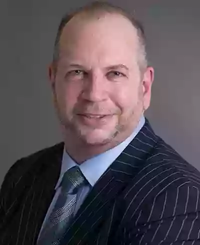 Dennis Miller - Private Wealth Advisor, Ameriprise Financial Services, LLC