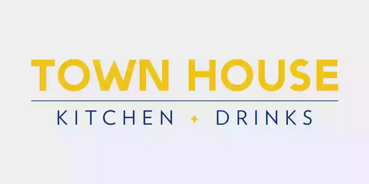 Town House Kitchen + Drinks