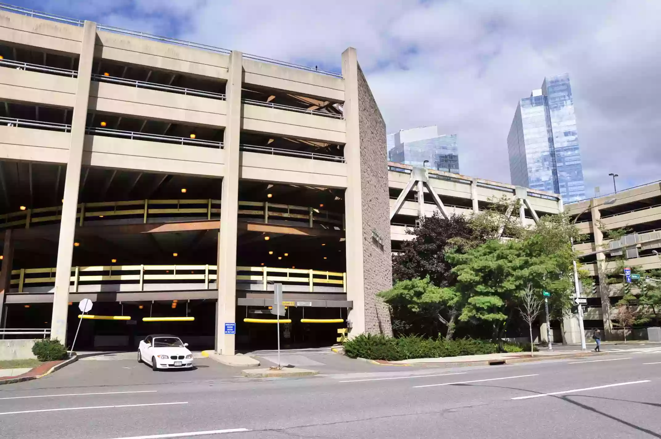 Lexington-Grove East & West Garages