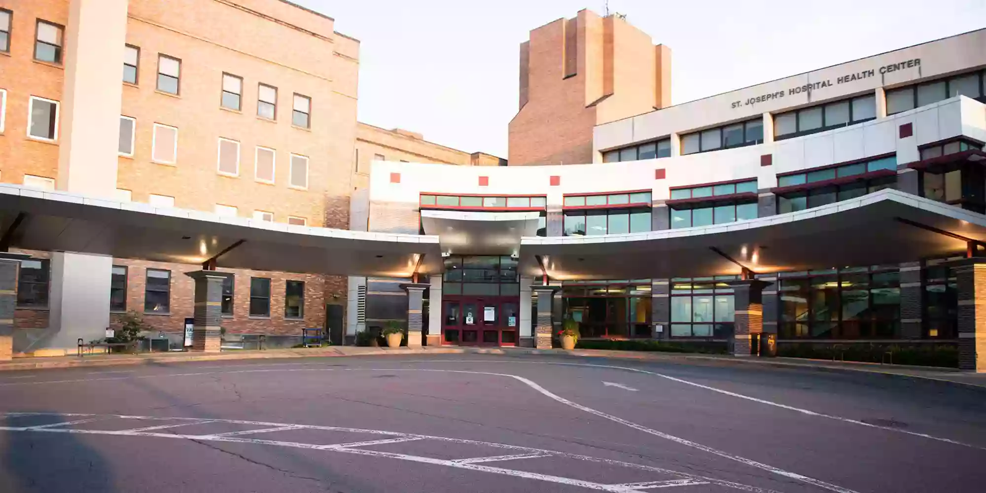 St. Joseph's Health Hospital Emergency Room