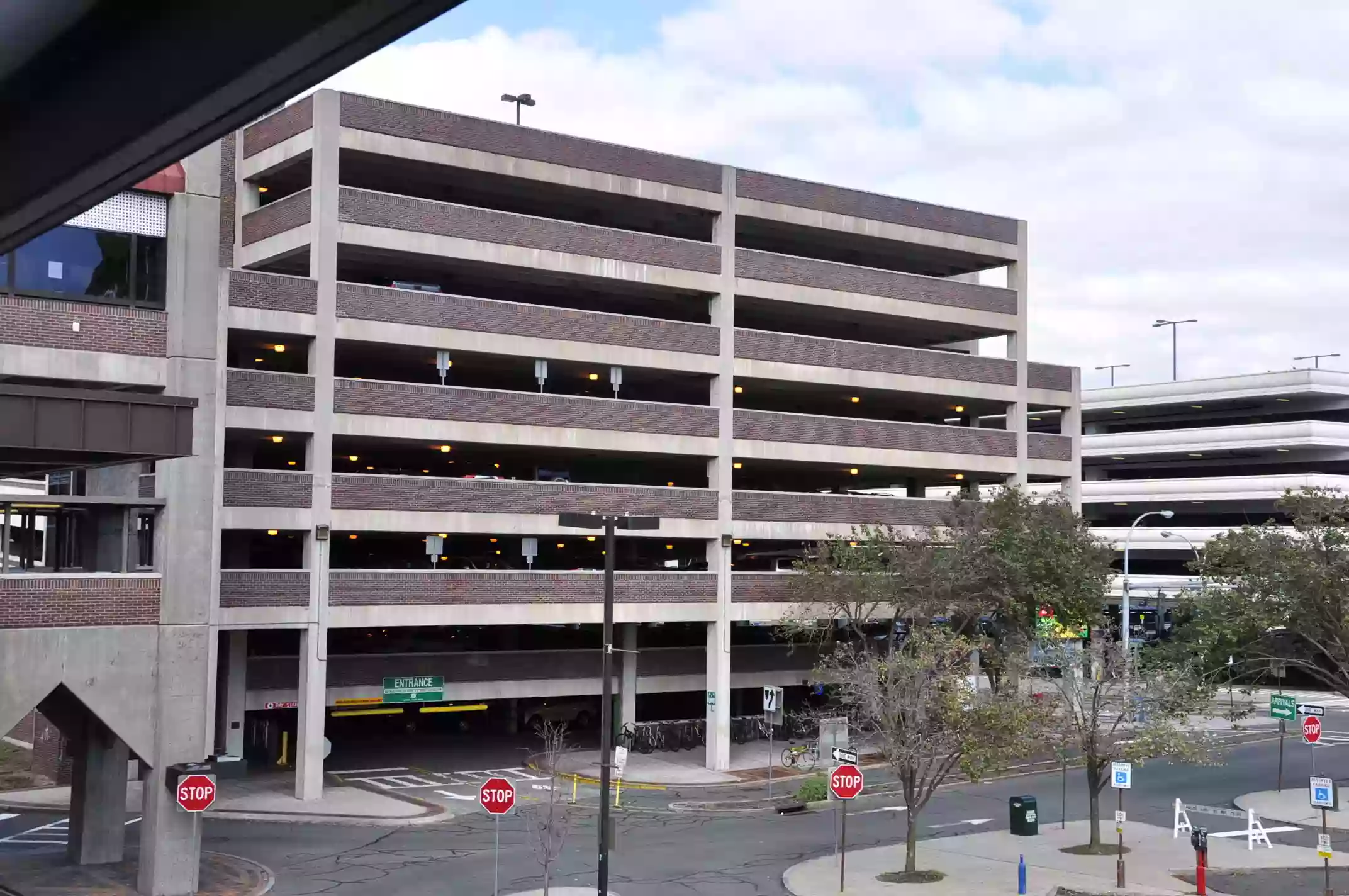 White Plains TransCenter Garage