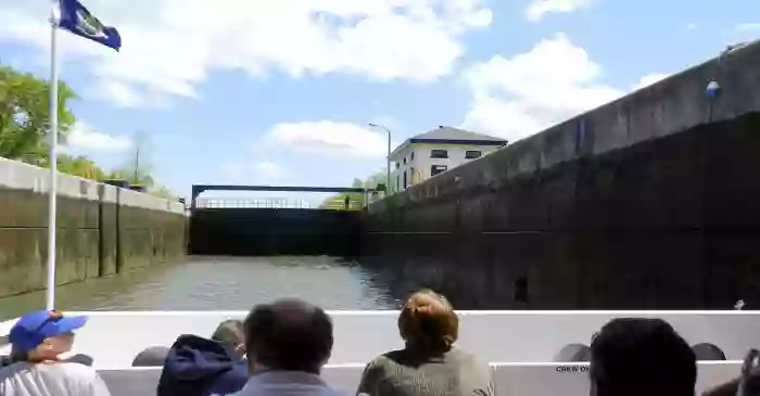 Erie Canal Cruises