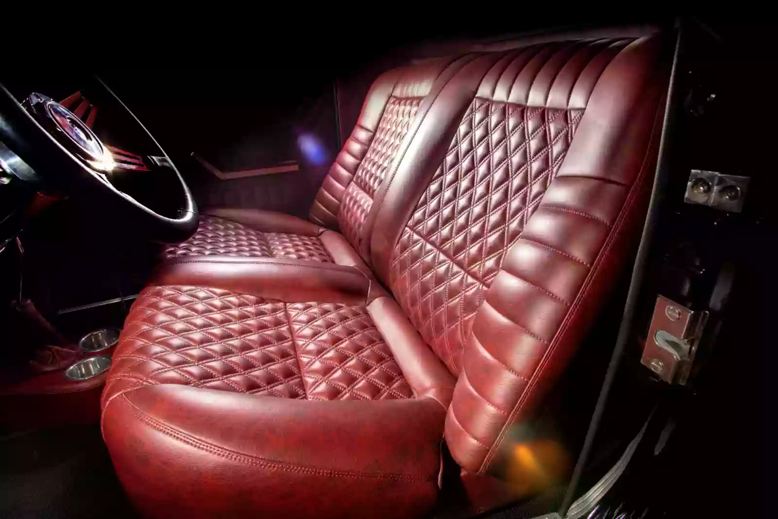 Dalas-Auto Upholstery, Leather Seat & Leather Auto Interiors | Custom Interiors