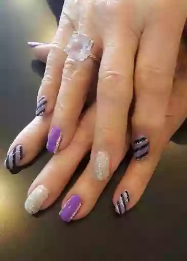 Ultimate Nails