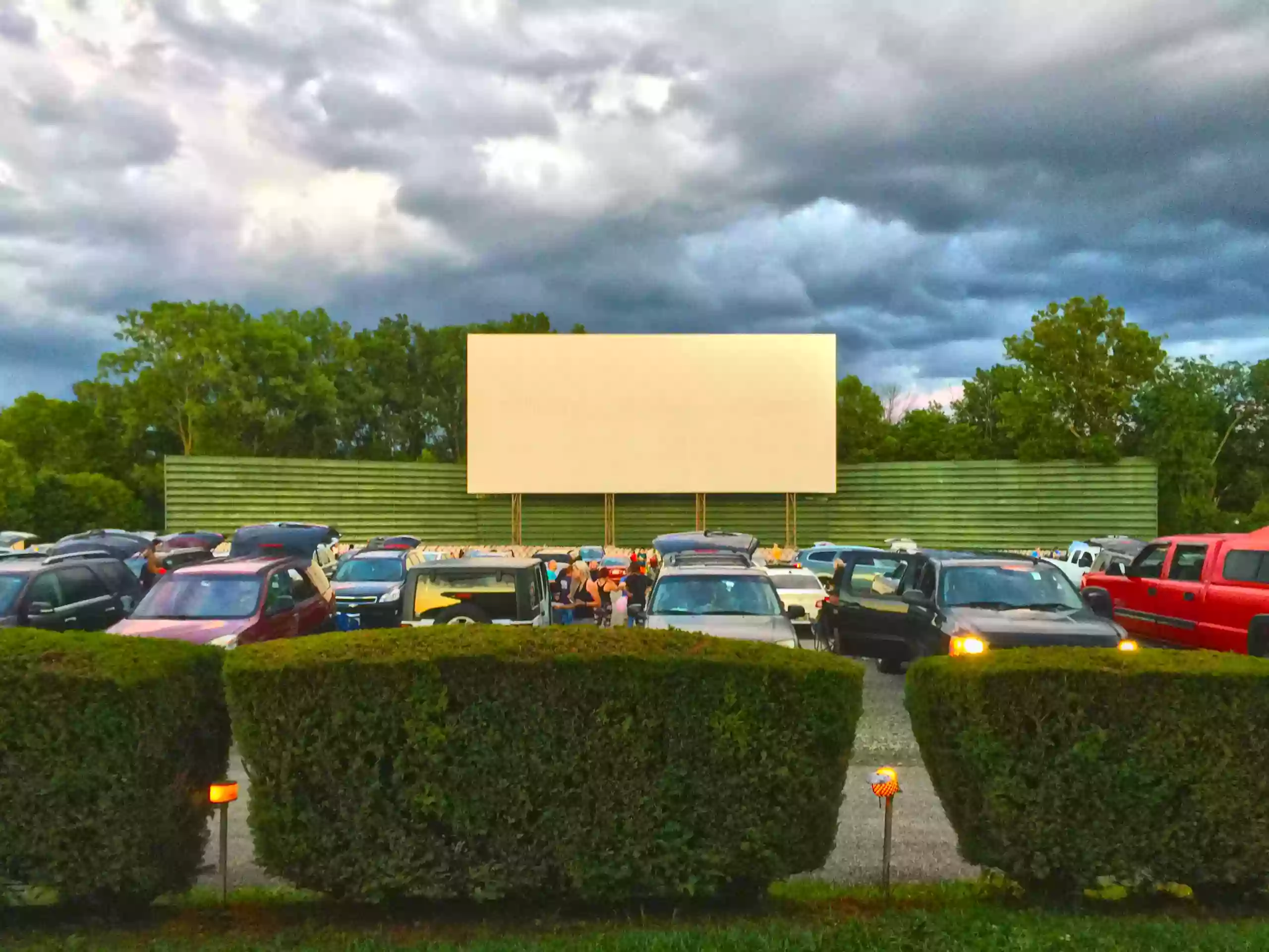 Chakeres Theatres - Melody 49 Drive-In