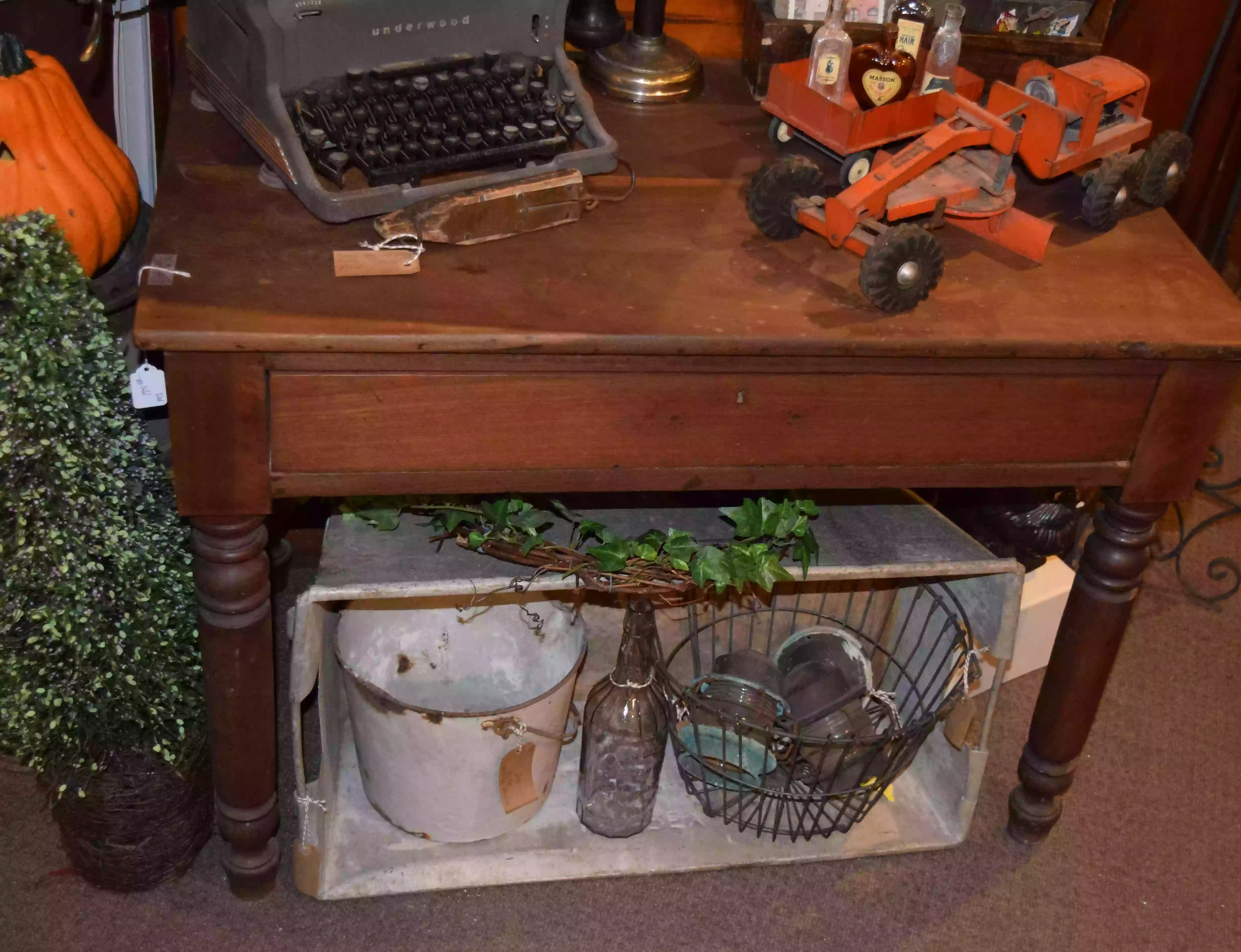 Rustic Salvage Antiques and Estate Sales by Rustic Salvage