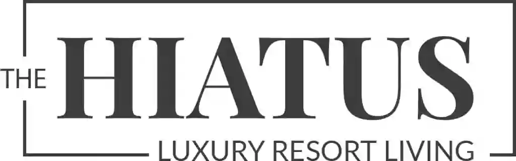 The Hiatus | Luxury Beachwood Apartment Community