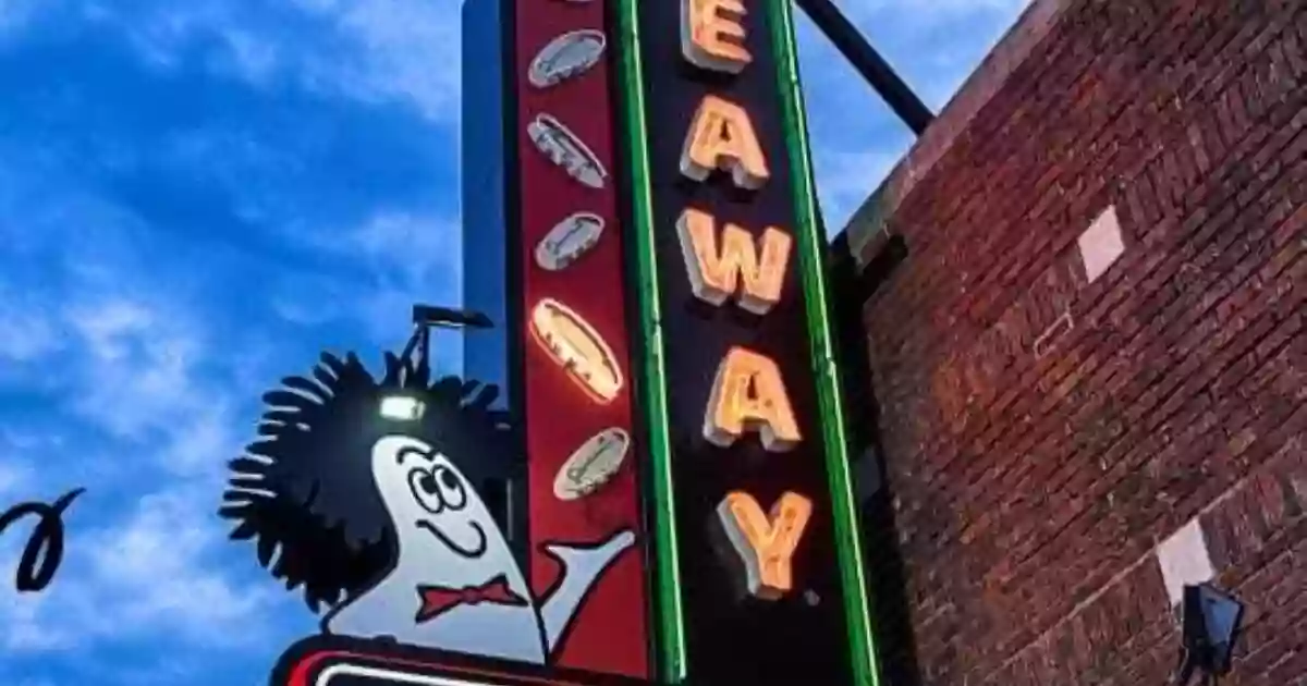 Hideaway Pizza