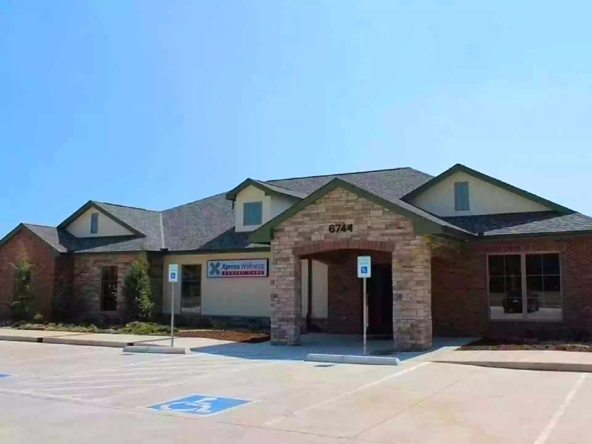 Xpress Wellness Urgent Care - Lawton