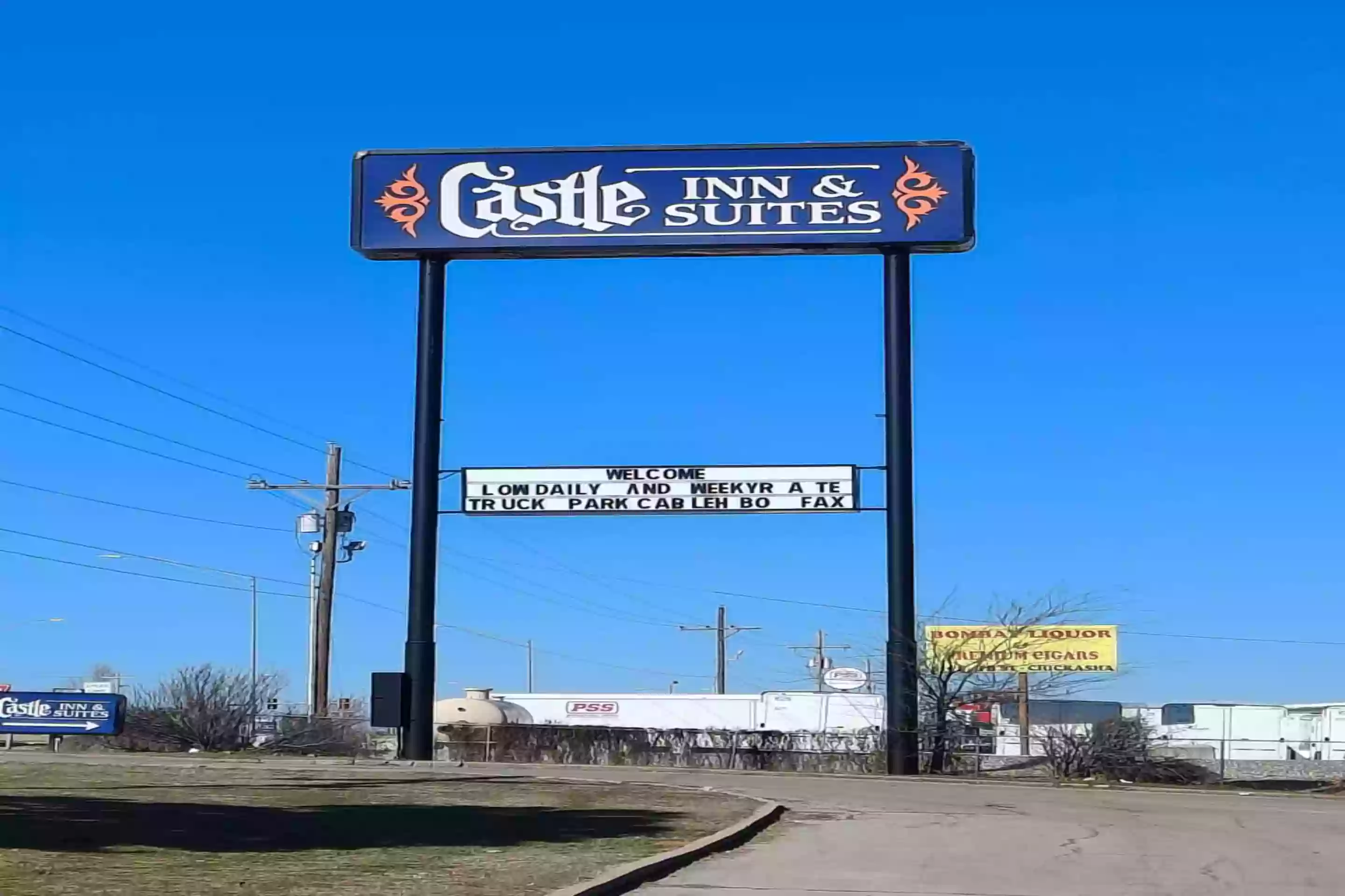 Castle Inn & Suites By OYO Chickasha