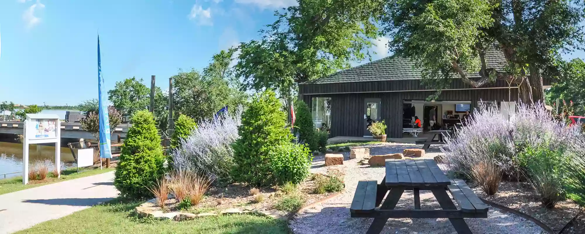 Lake Overholser Boathouse & Cafe