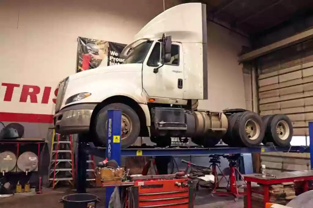 Trisand Truck Repair