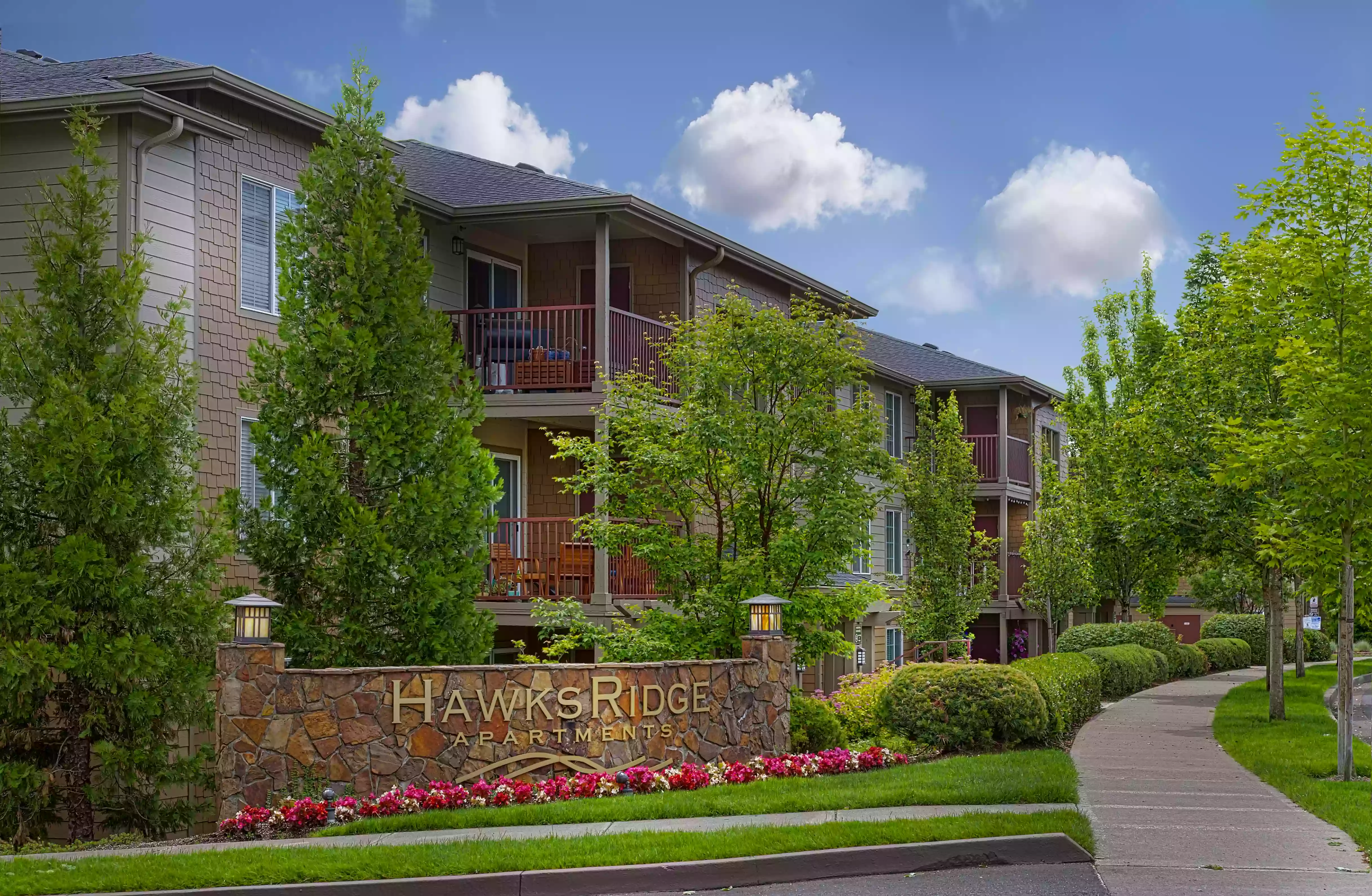 Hawks Ridge Apartments
