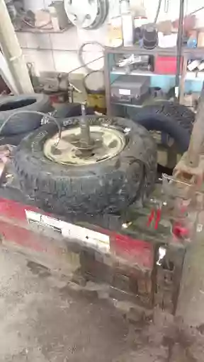 Corner Tire