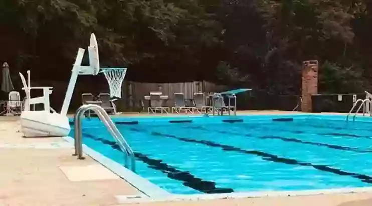 Treehaven Swim Club