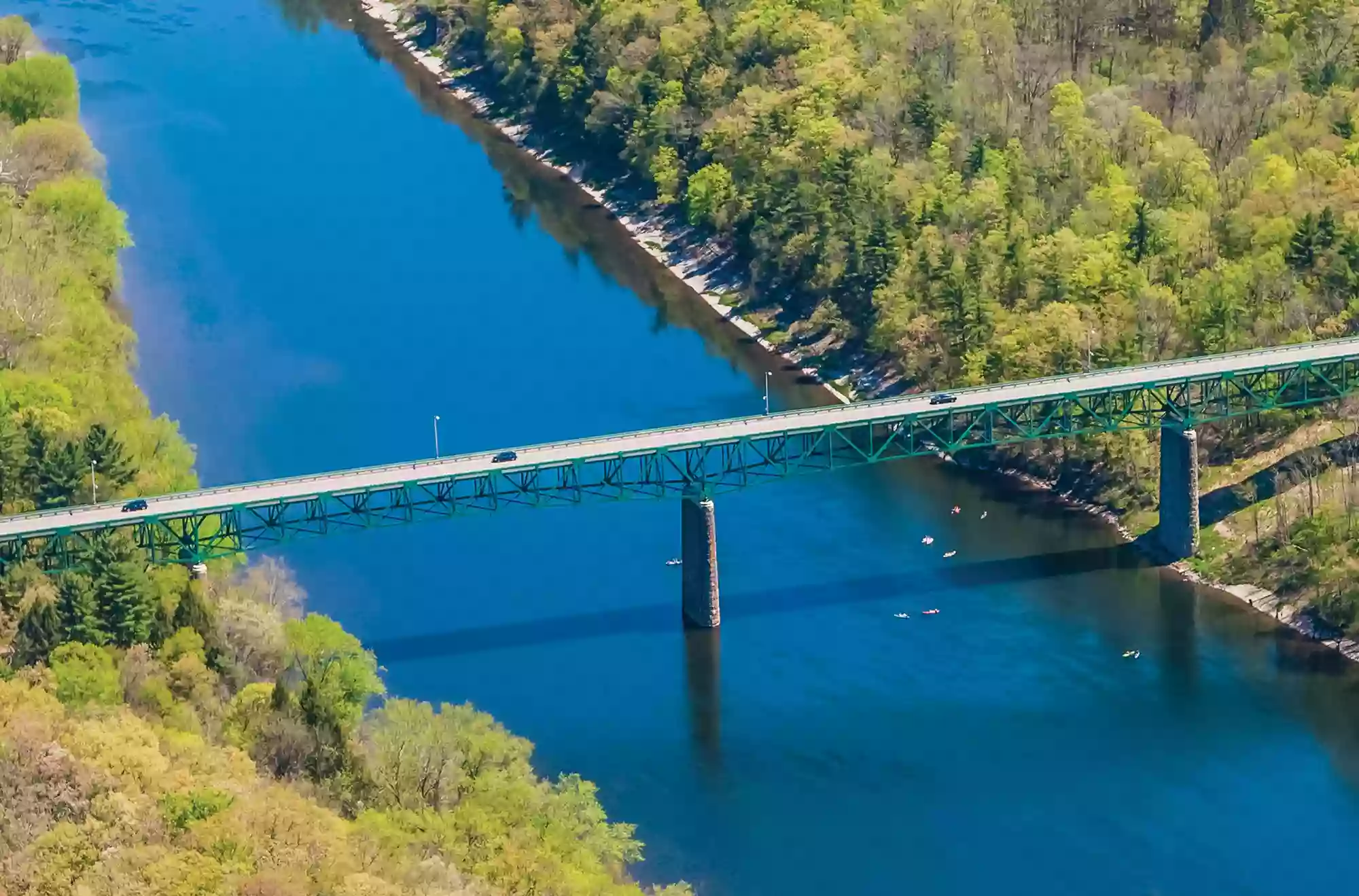 Milford-Montague Toll Bridge