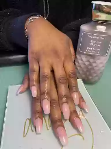 Top Nails Salon