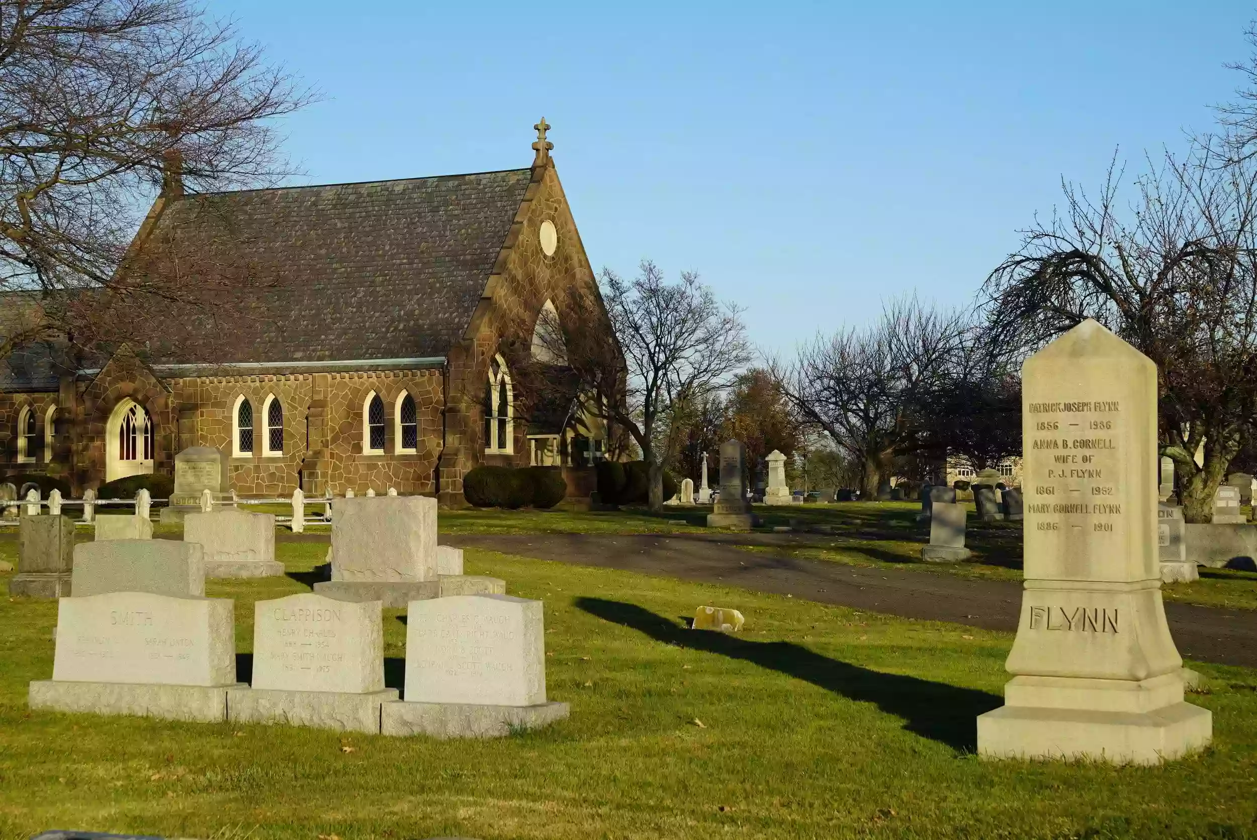 Newtown Cemetery