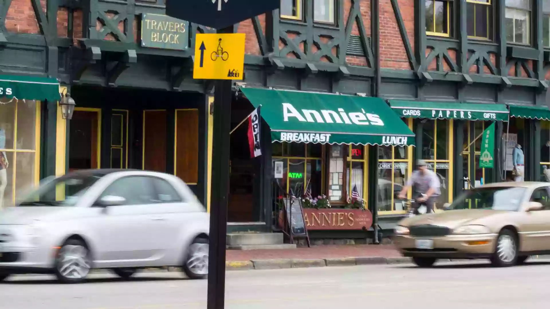 Annie's