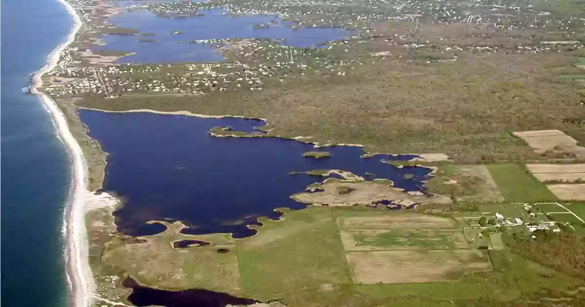 Trustom Pond National Wildlife Refuge Visitor Contact Station