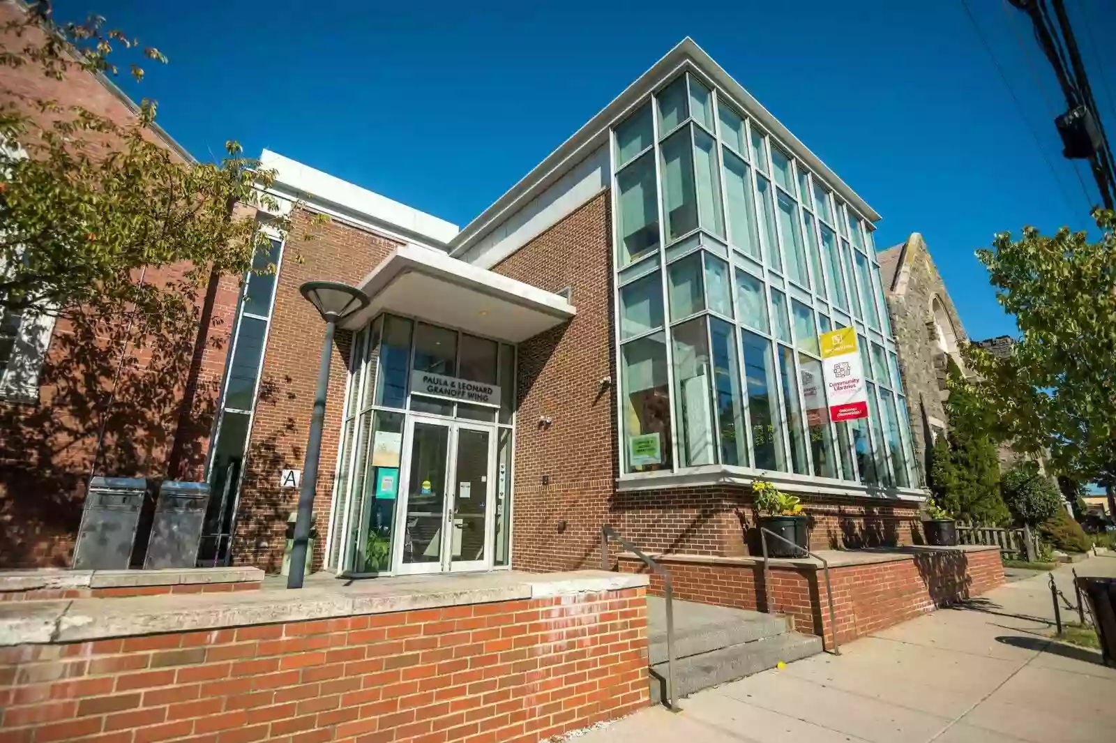 Community Libraries of Providence: Rochambeau Library