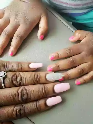 Paris Nails