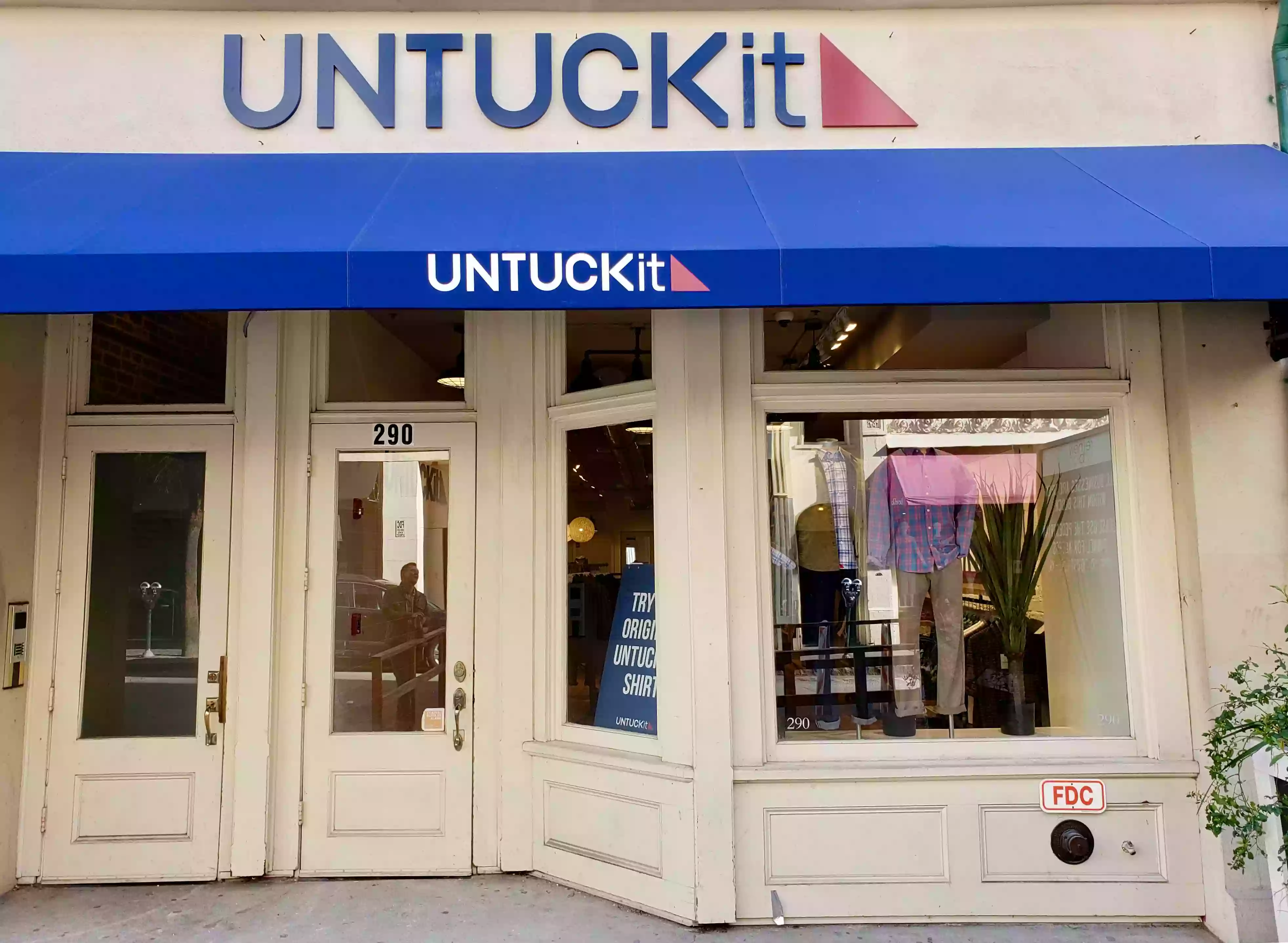 UNTUCKit