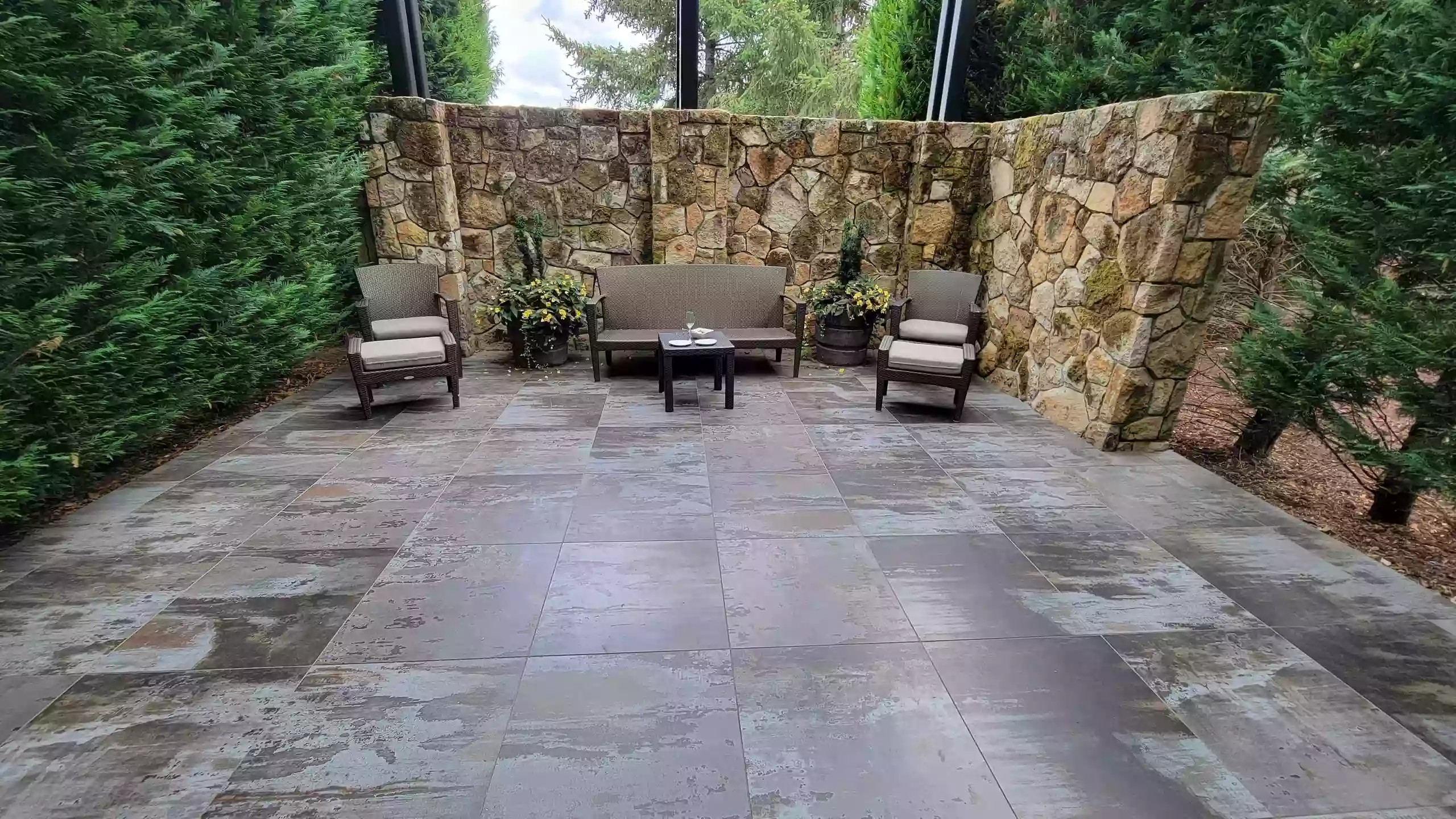 Star Tile & Stone LLC